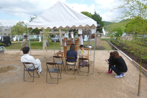 晴天の休日に祝地鎮祭