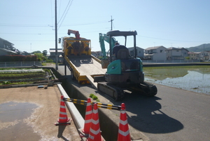役目を終えた重機君