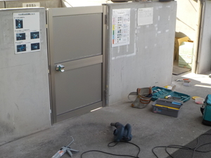 見習うべく環境美化への取り組み・福山市、スクラップ置き場を見栄え良く