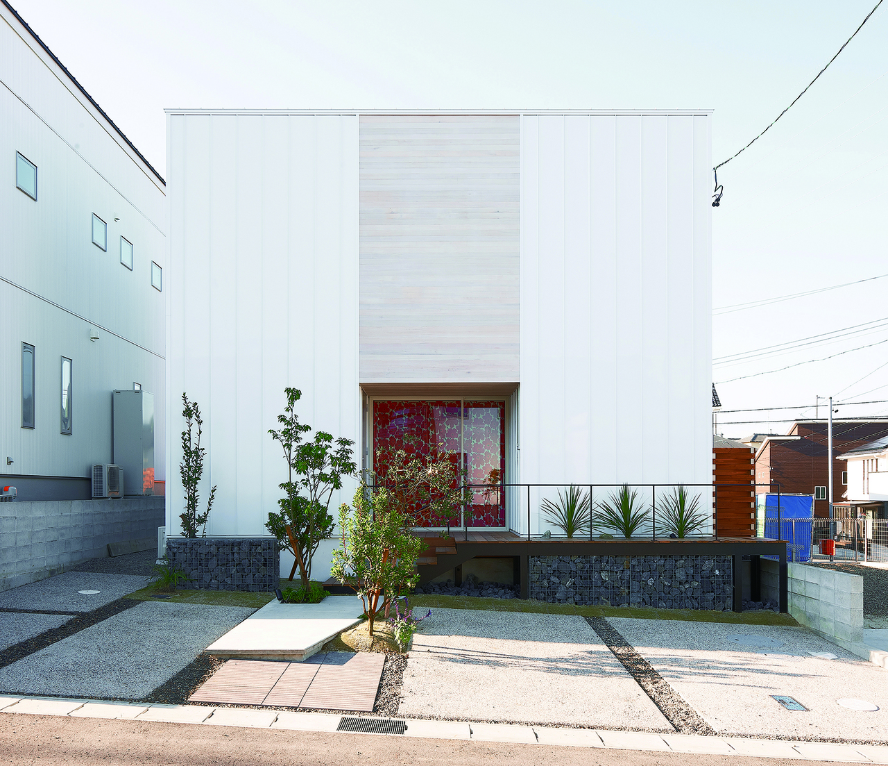 スーパーウォールは梅雨時期も快適