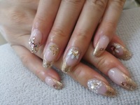 ネイルデザインのヒントは・・・