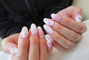 春ネイルにチェンジ