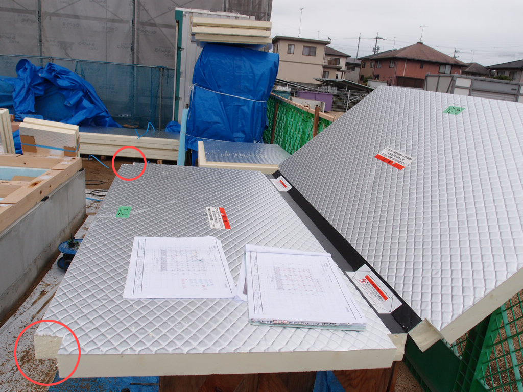 スーパーウォール工法「小屋パネル、基礎断熱の施工」